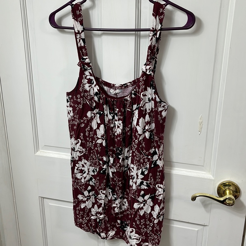 Maurices. Size Large. Tank. Dress shirt. Maroon/Black/White. Floral.
